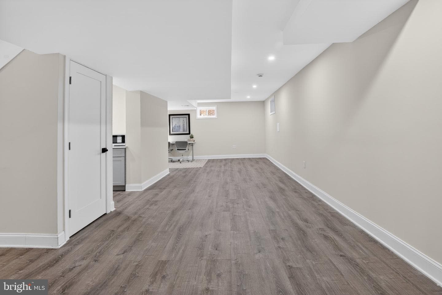2215 Reedie Drive photo 15