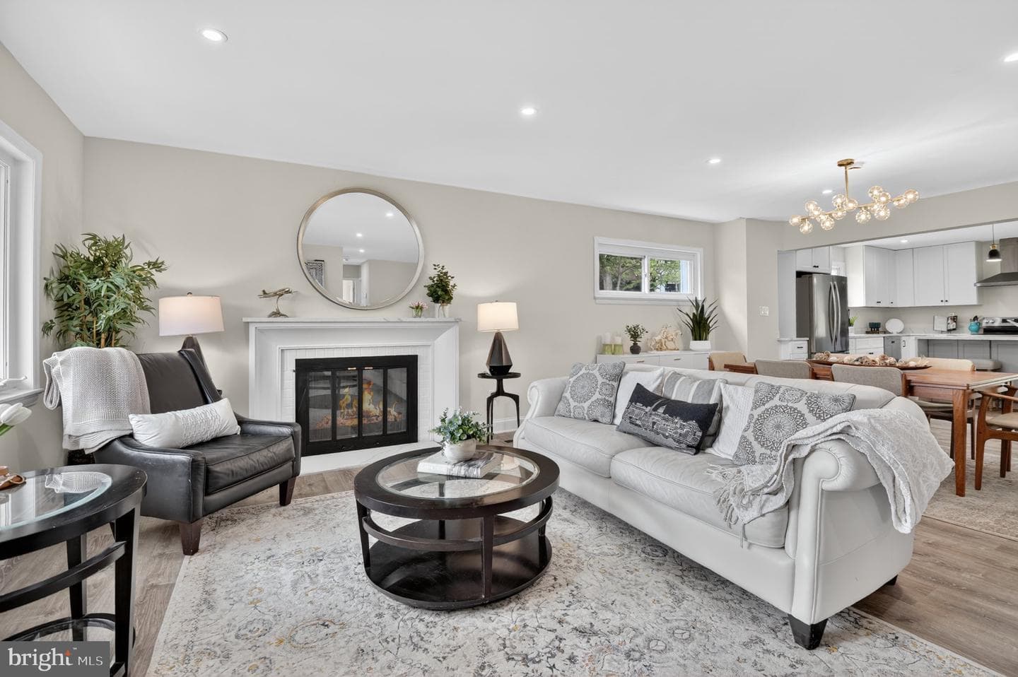 2215 Reedie Drive, Wheaton