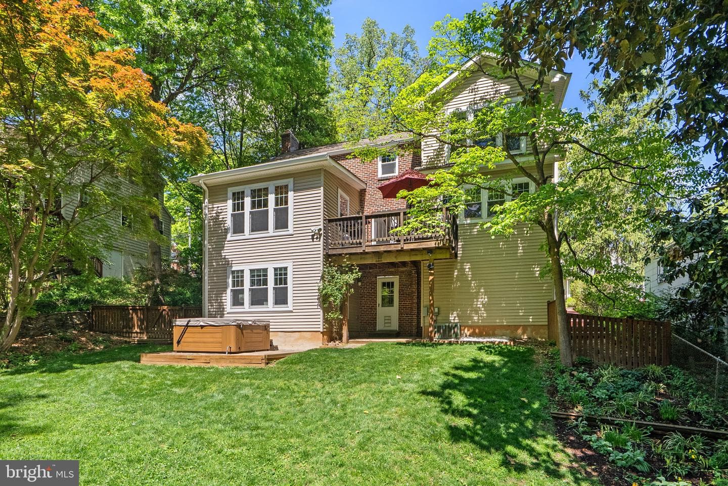 213 Crestmoor Circle photo 3