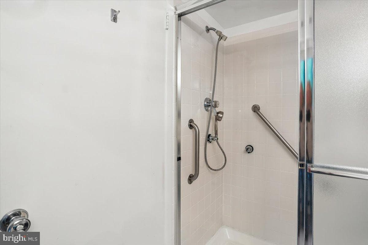 15210 Elkridge Way #91-2e photo 33