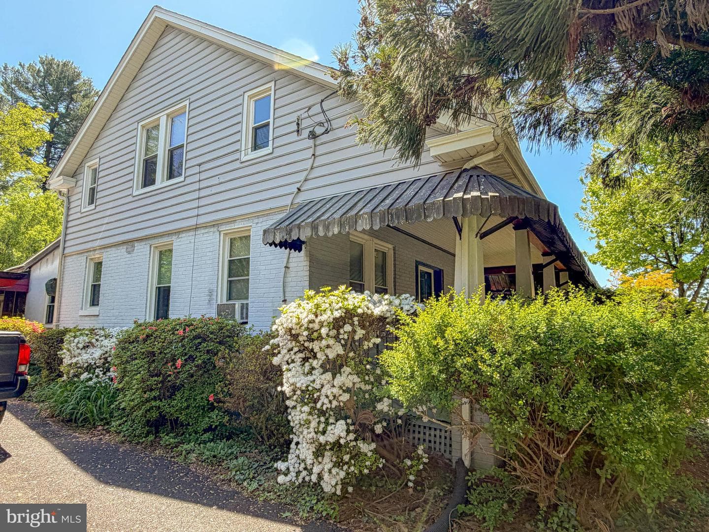 25 Maryland Avenue photo 3