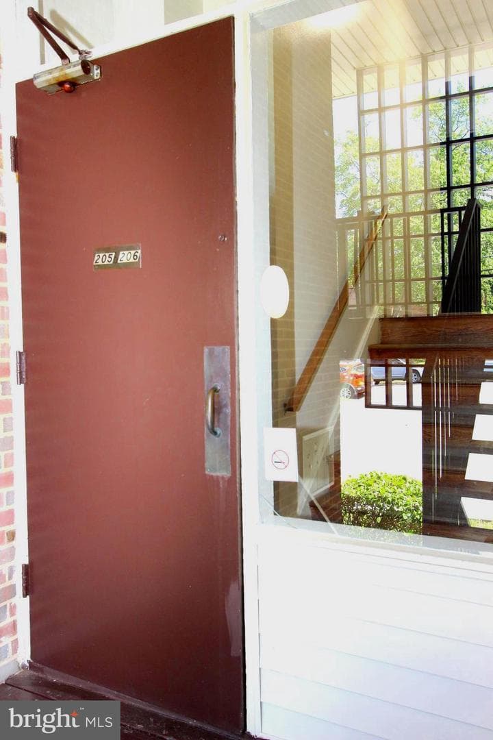 160 Talbott Street #205 photo 20