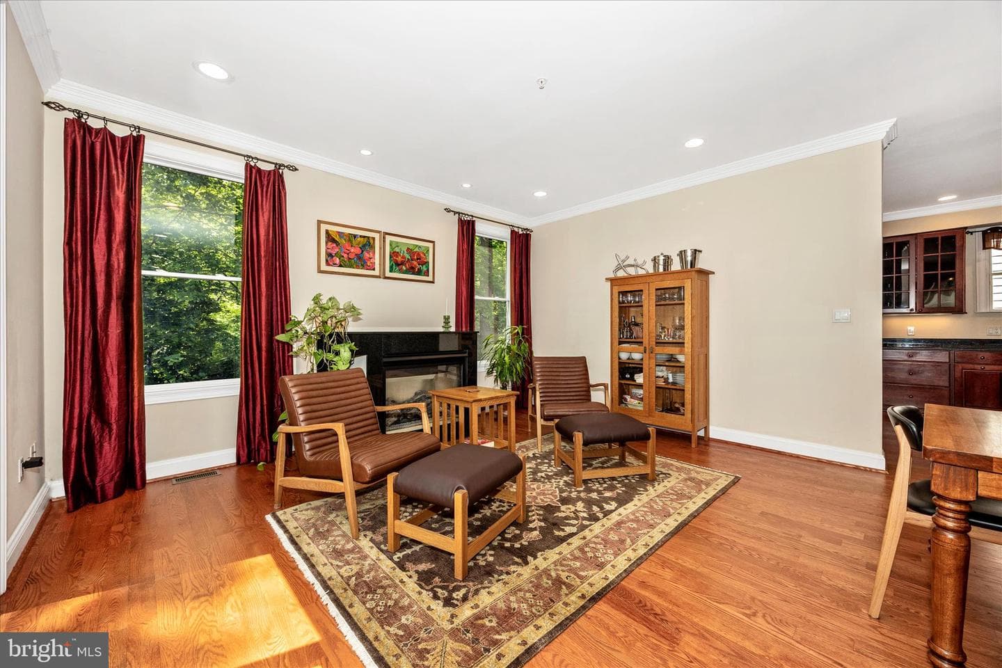 10502 Parkwood Drive photo 12