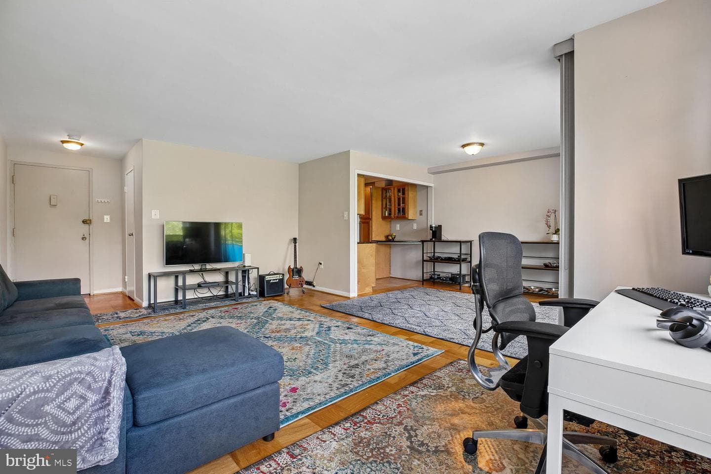 10201 Grosvenor Place #414 photo 9