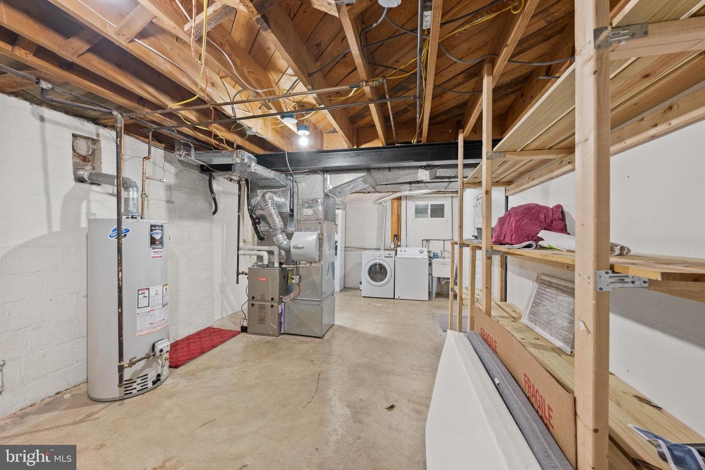 9214 Shelton Street photo 23