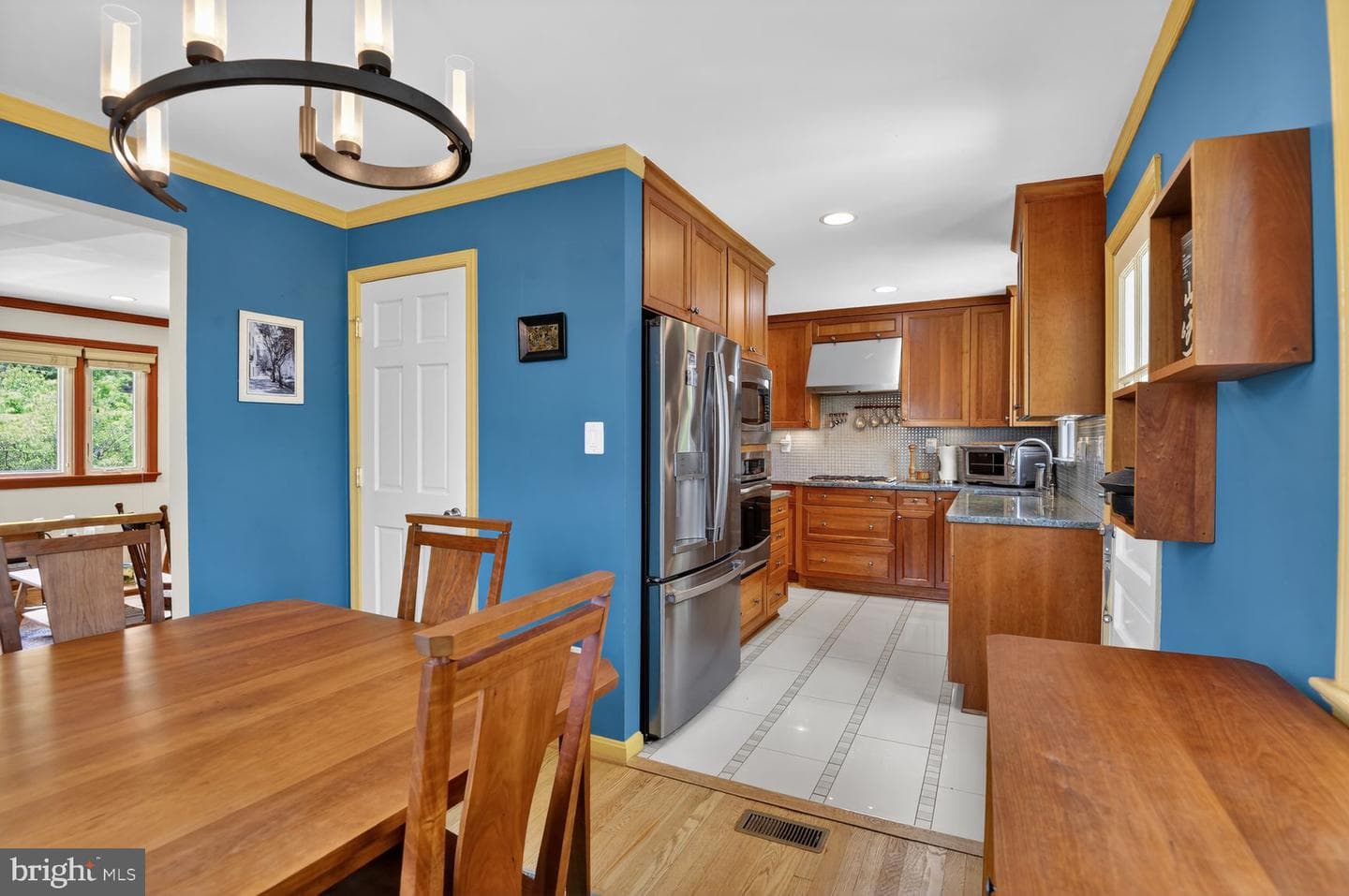 5505 Mckinley Street photo 14