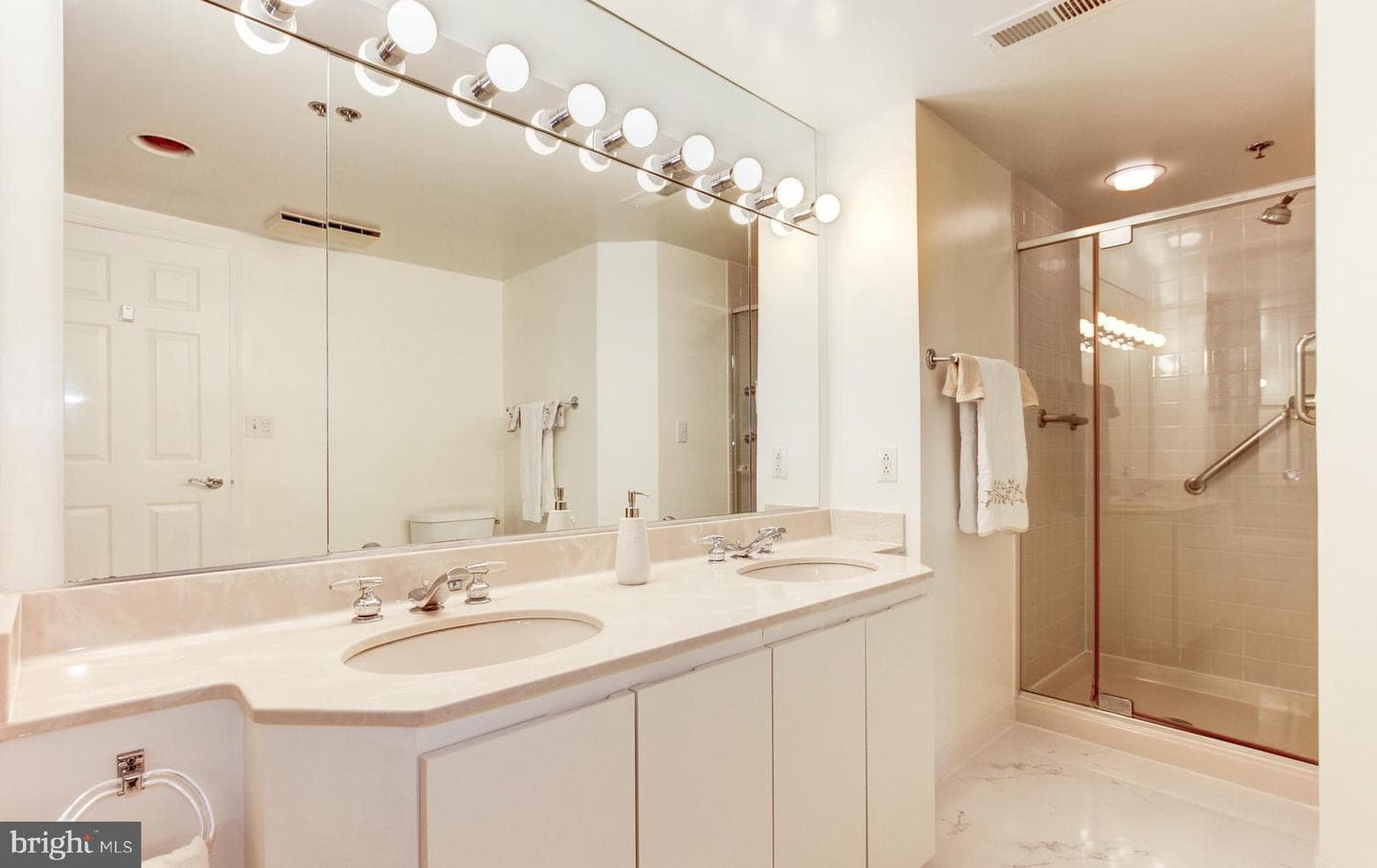 5809 Nicholson Lane #1116 photo 27