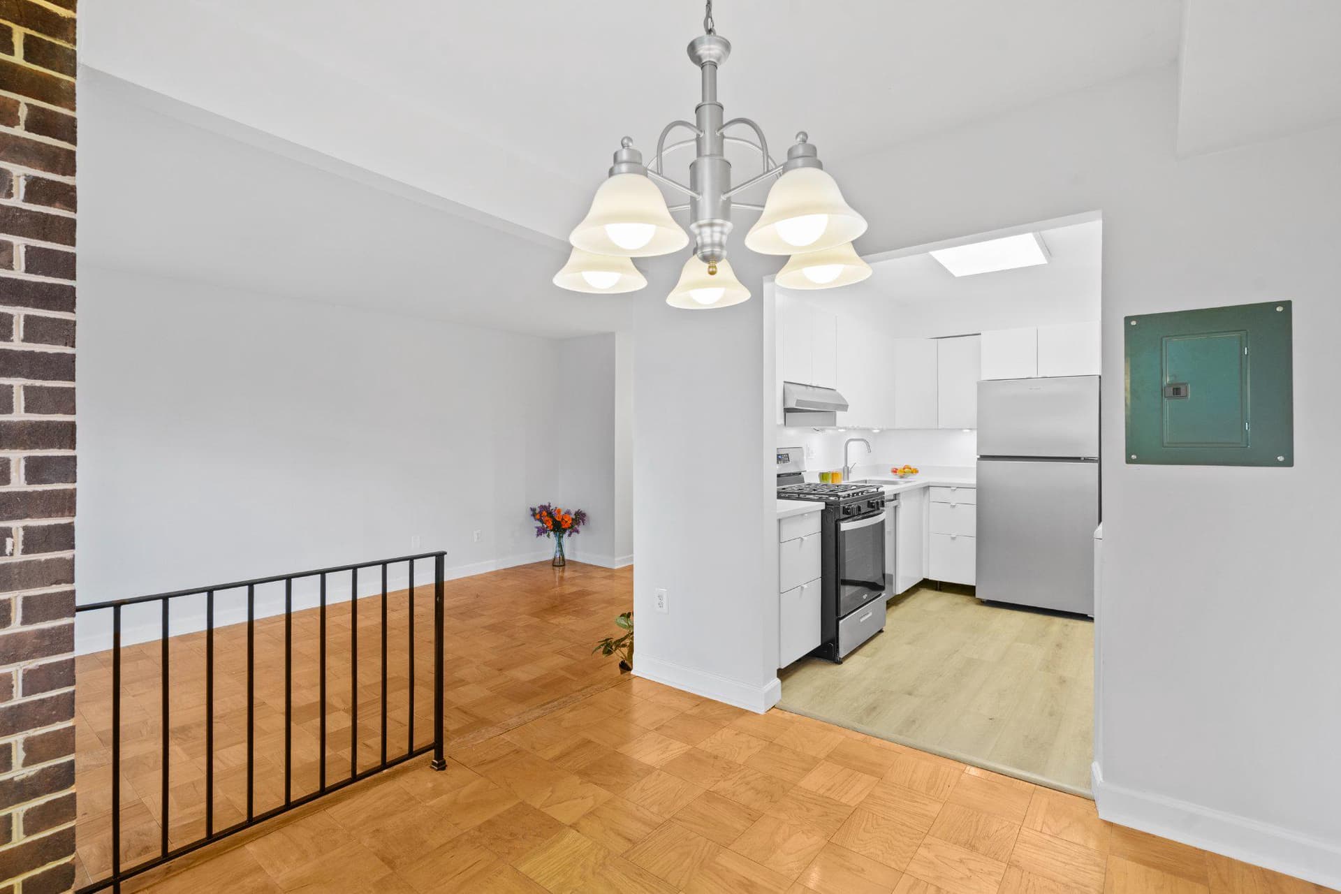 9804 Georgia Avenue #23-302 photo 6