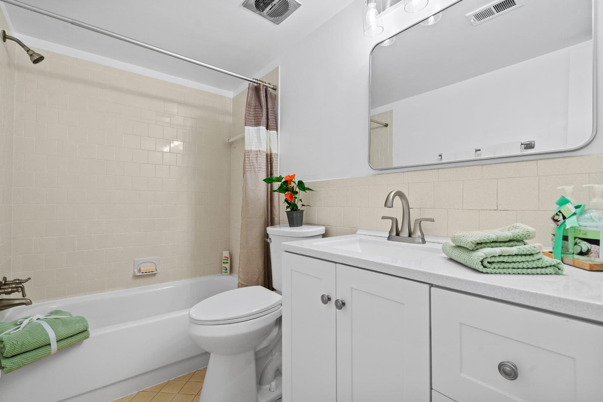 9804 Georgia Avenue #23-302 photo 8