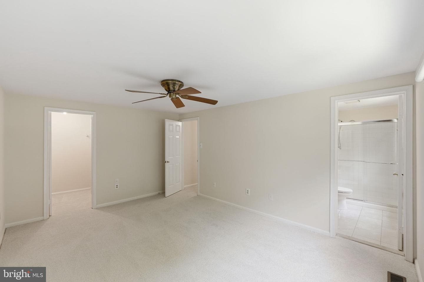 4120 Sandcastle Lane photo 18
