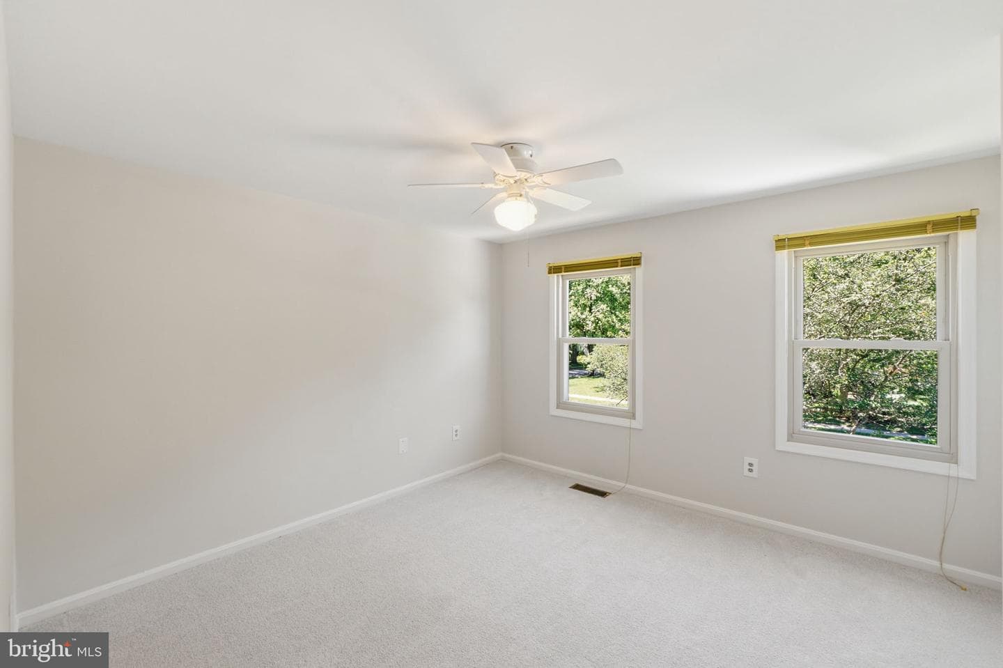 4120 Sandcastle Lane photo 21