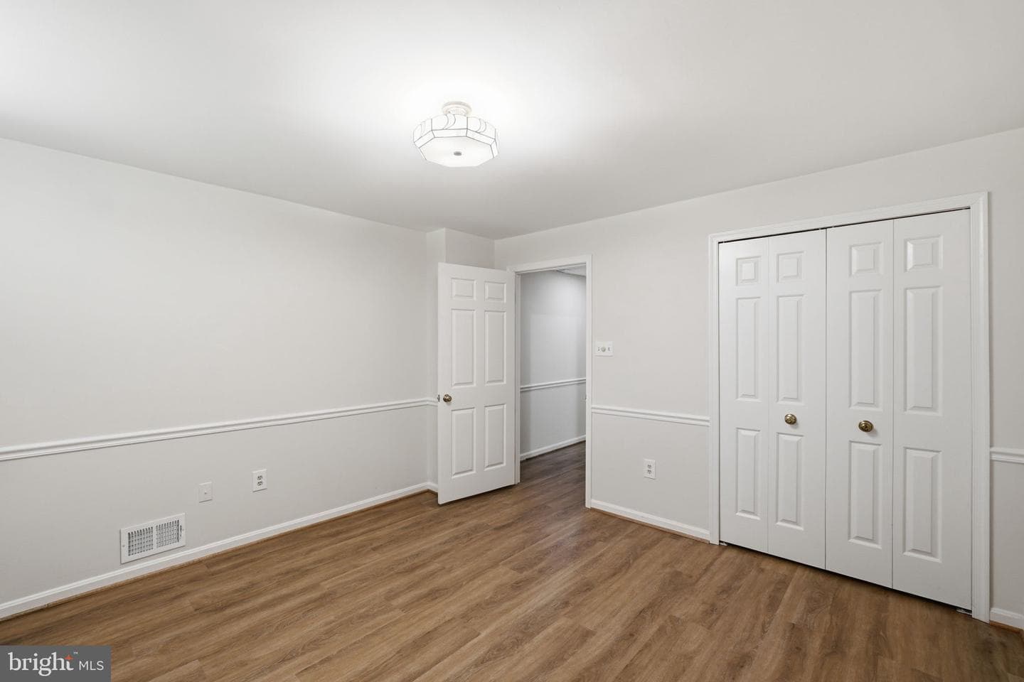 4120 Sandcastle Lane photo 32