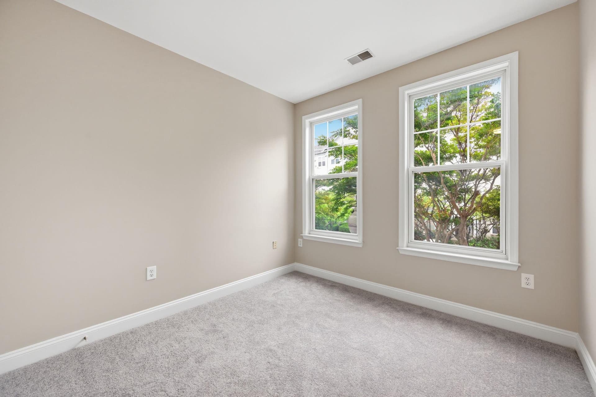 502 King Farm #206 photo 22