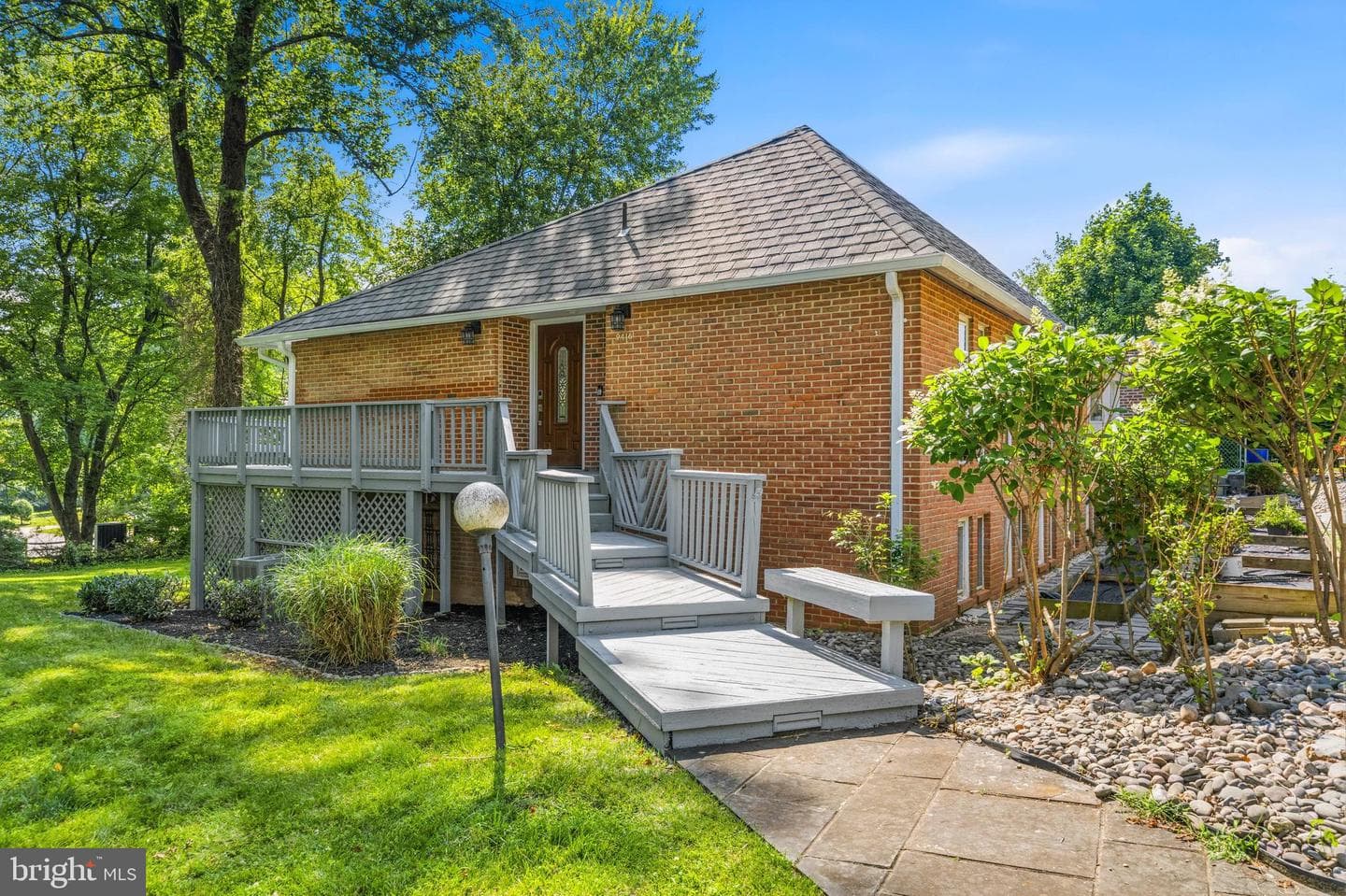 9416 Holbrook Lane photo 47