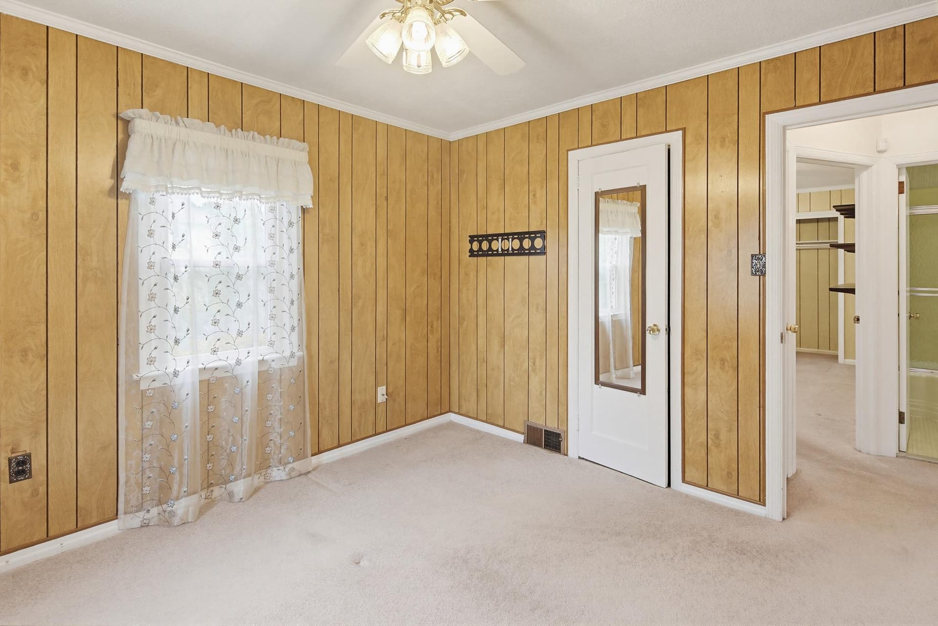 12007 Saint Dunston Lane photo 16