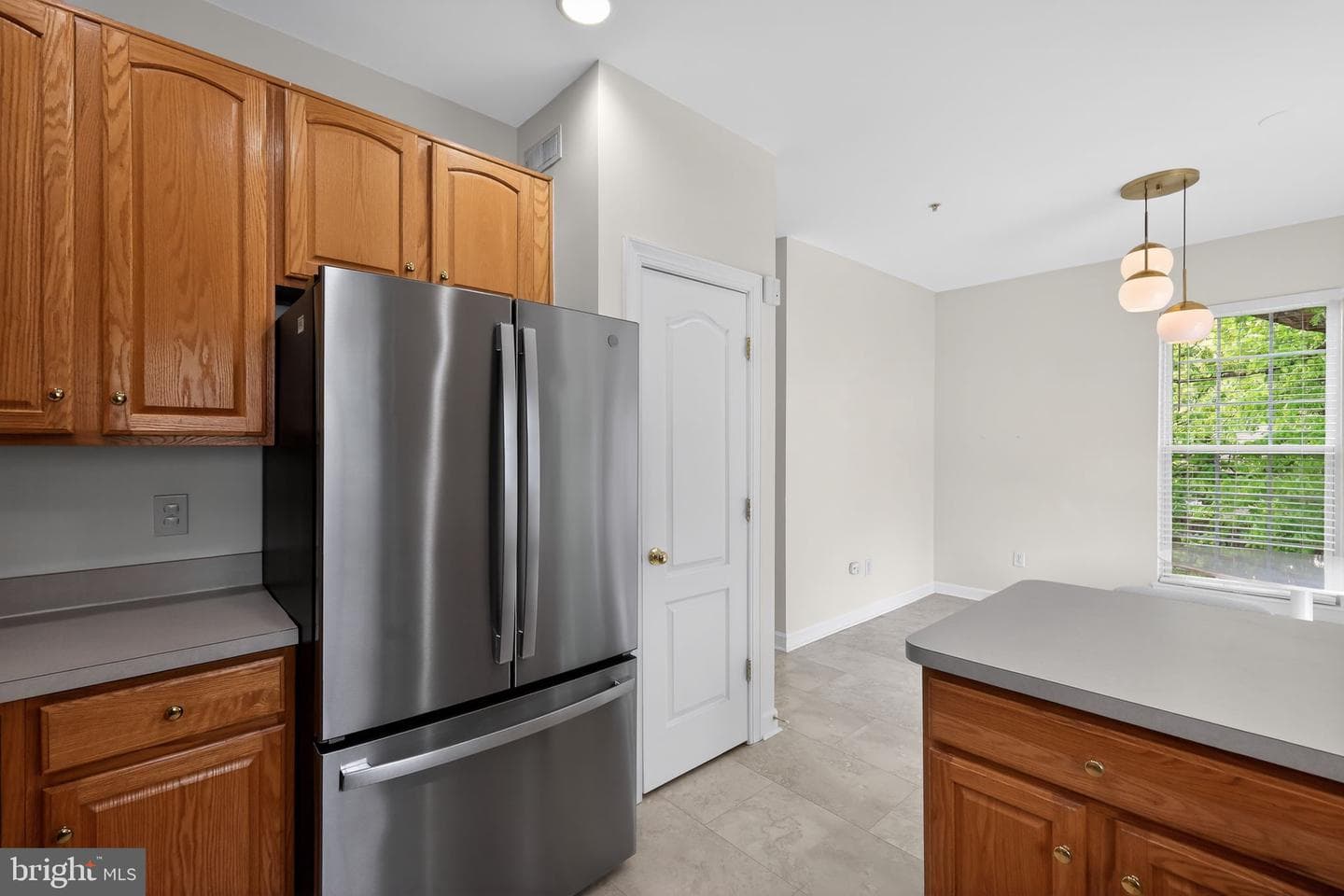 2015 Wheaton Haven Court W photo 7