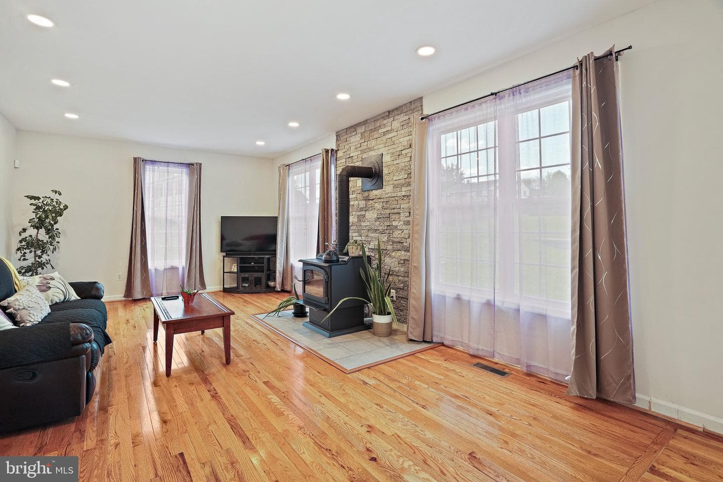 23816 Echo Creek Court photo 19