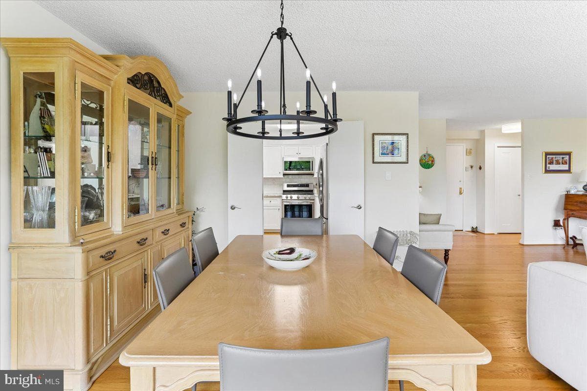 5225 Pooks Hill Road #826n photo 11