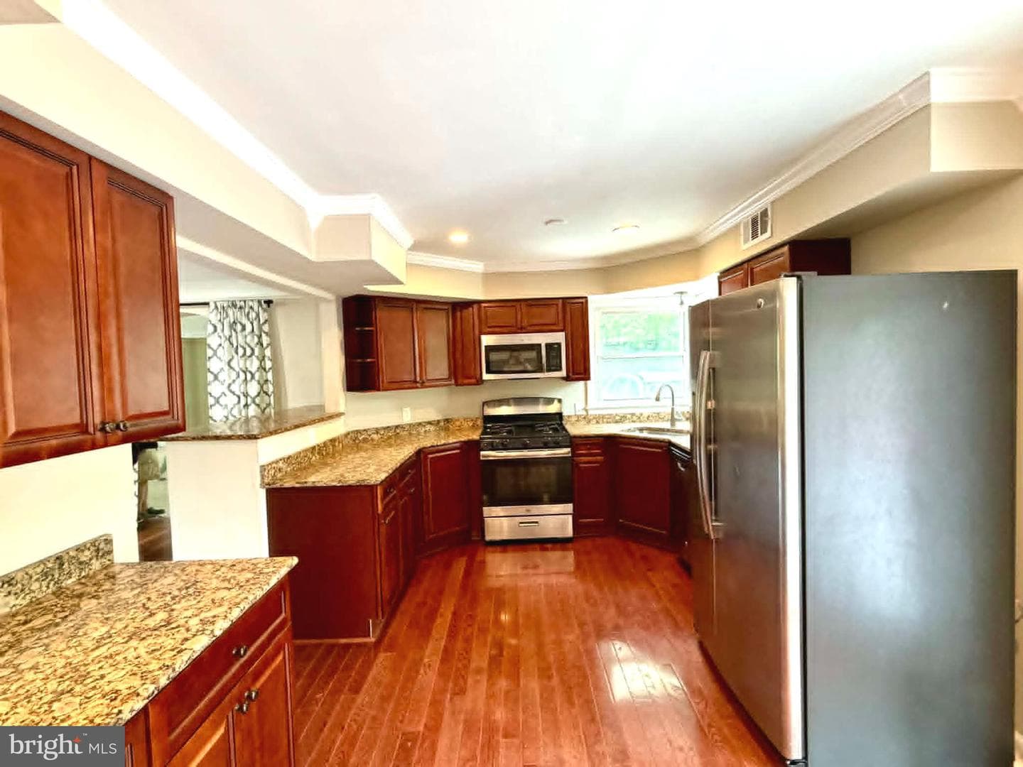 13608 Creekside photo 11