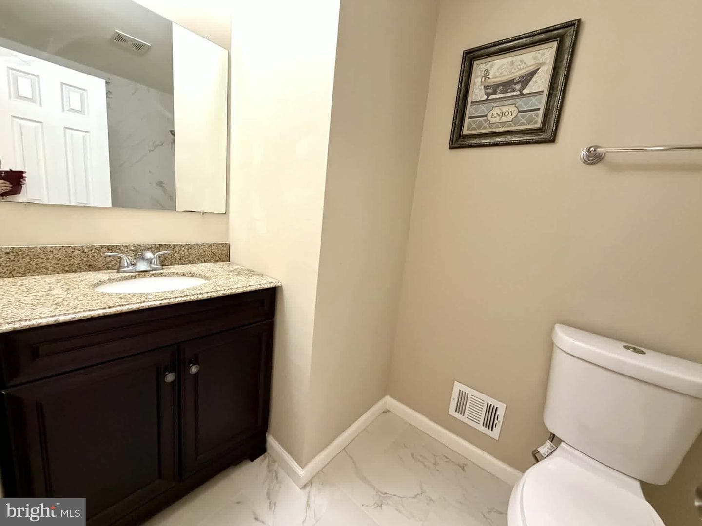 13608 Creekside photo 28