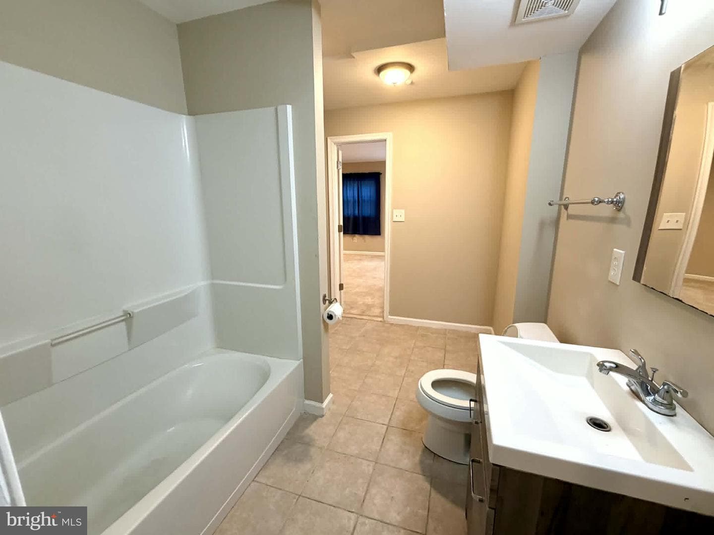 13608 Creekside photo 35
