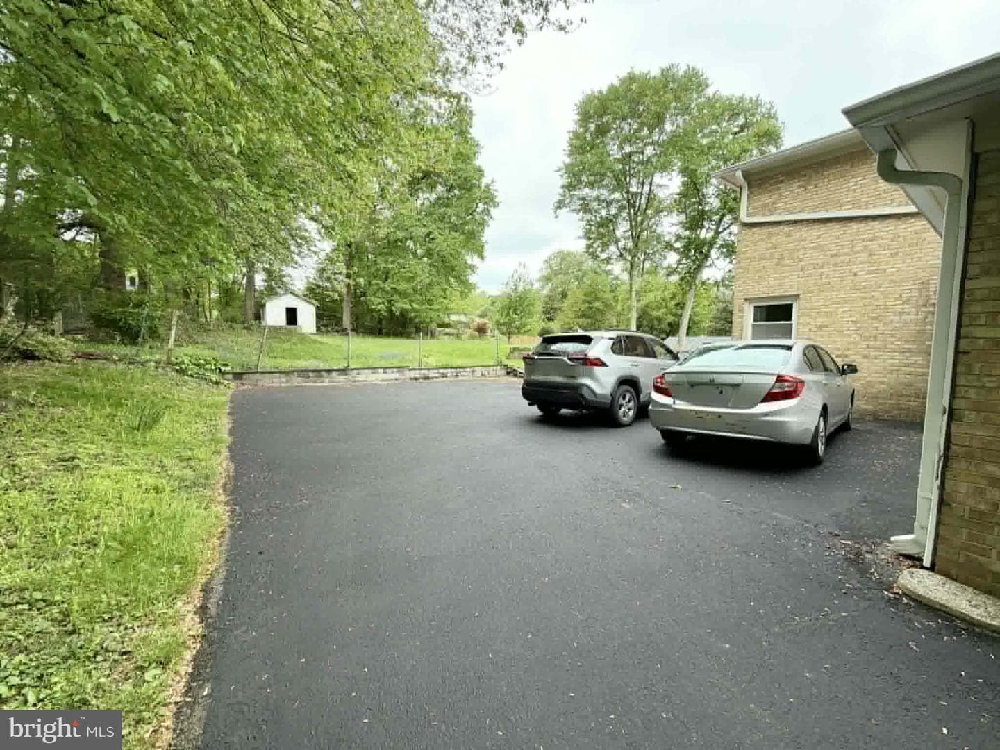 13608 Creekside photo 45