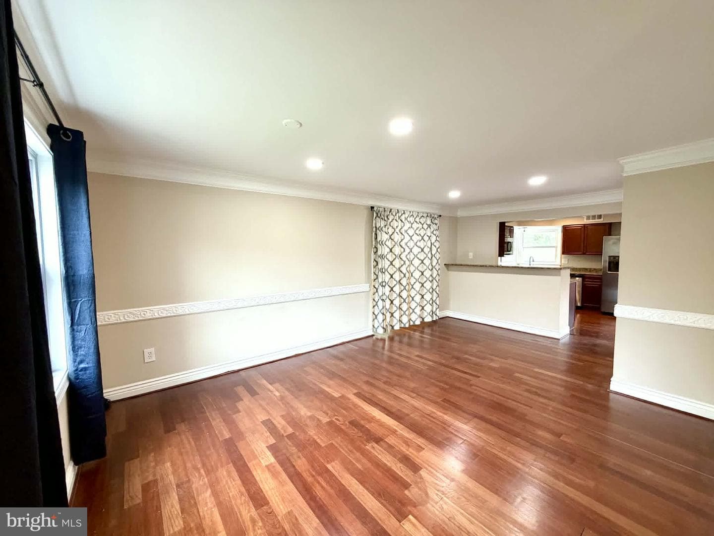 13608 Creekside photo 9