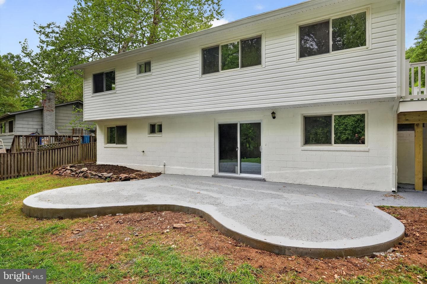 731 Owens Street photo 42