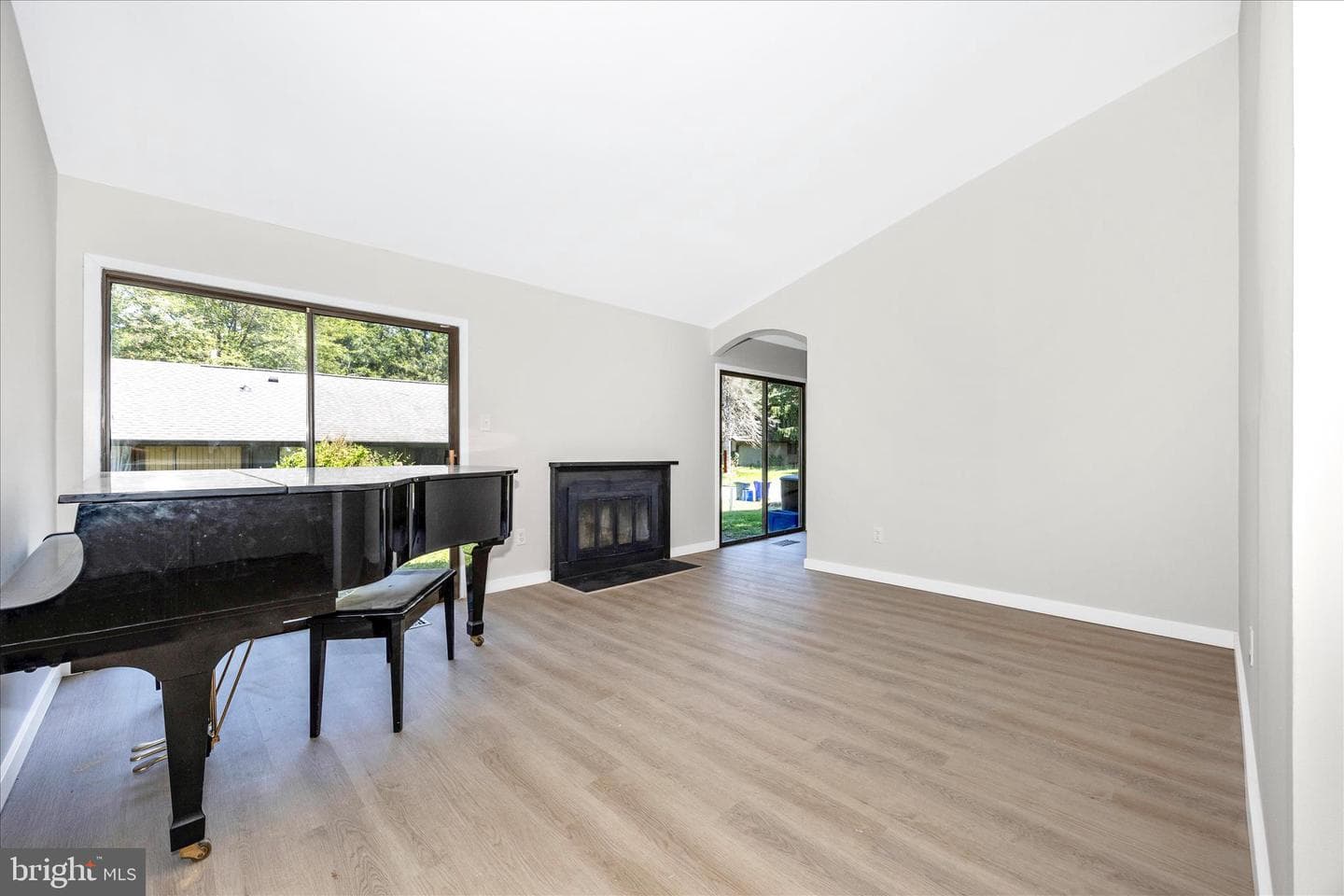 10704 Wayridge Drive photo 8
