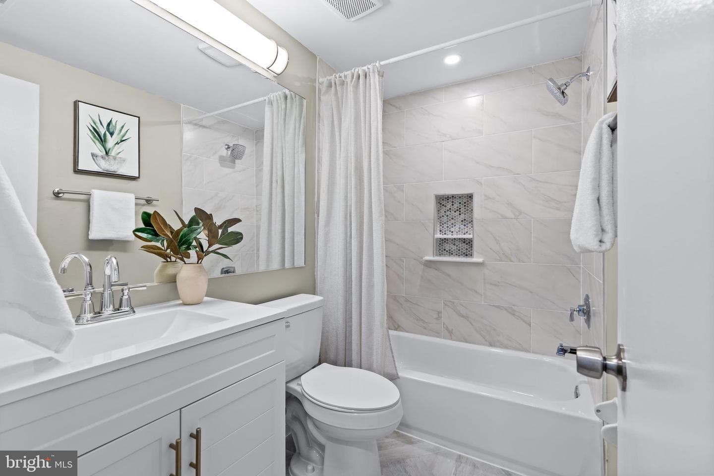 13128 Wonderland Way #22-301 photo 12