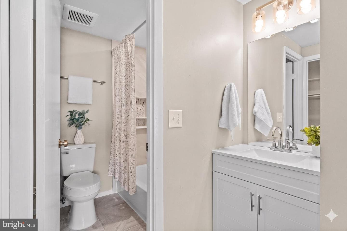 13128 Wonderland Way #22-301 photo 15
