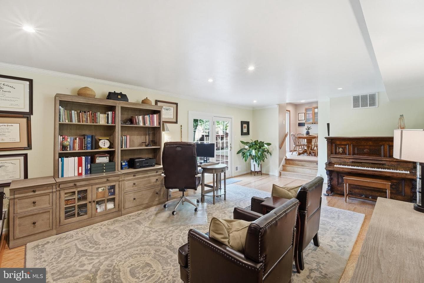 15108 Centergate Drive photo 25