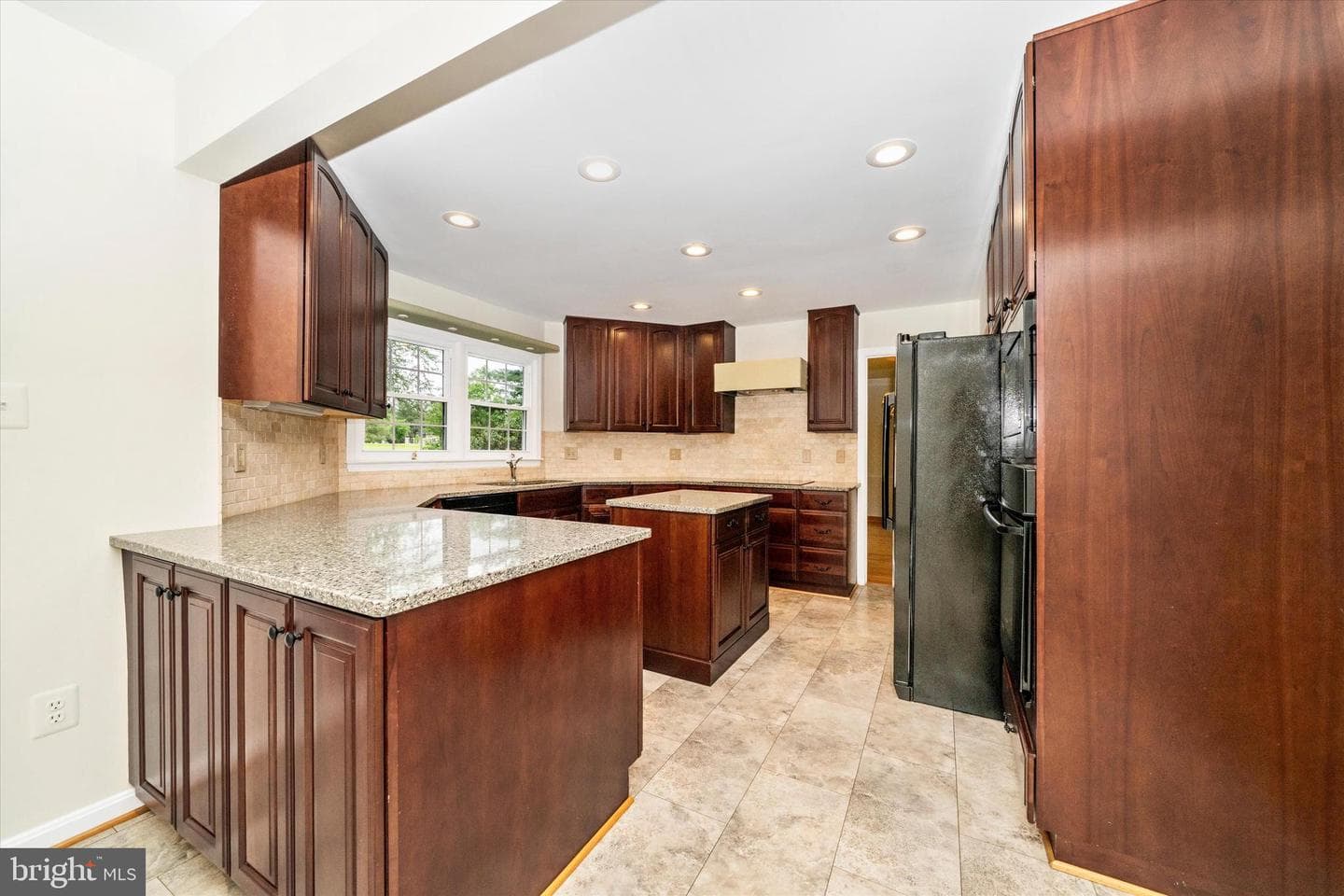 8405 Saint Regis Way photo 14