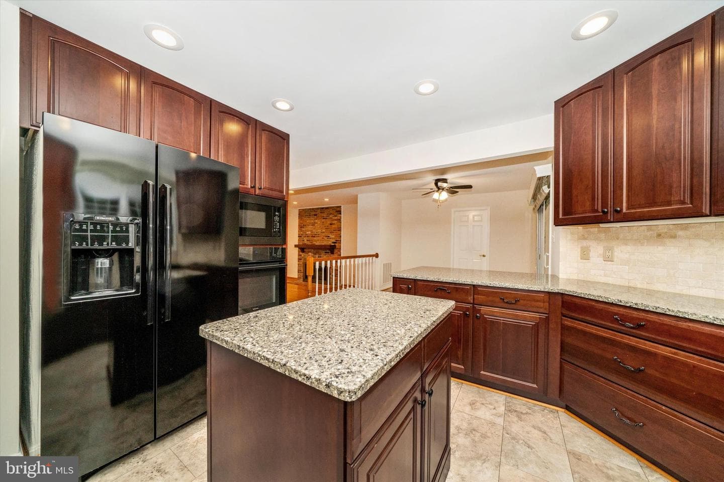 8405 Saint Regis Way photo 16