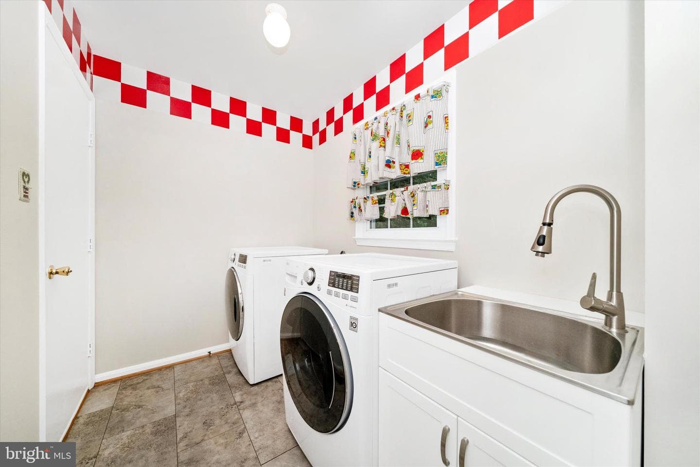 8405 Saint Regis Way photo 22