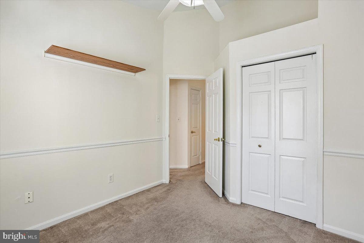 9 Fountain Valley Court photo 20