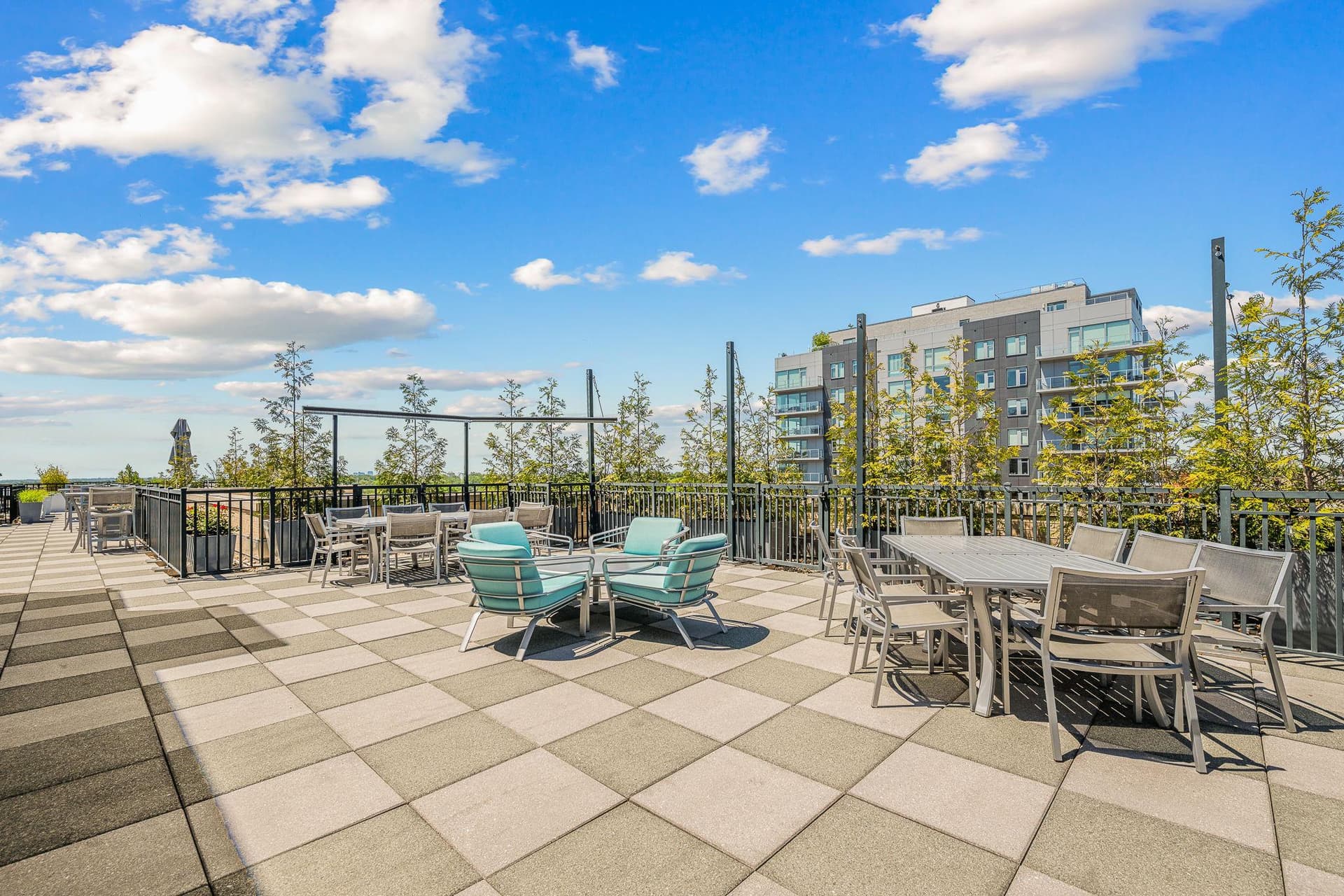 7710 Woodmont Avenue #1011 photo 17