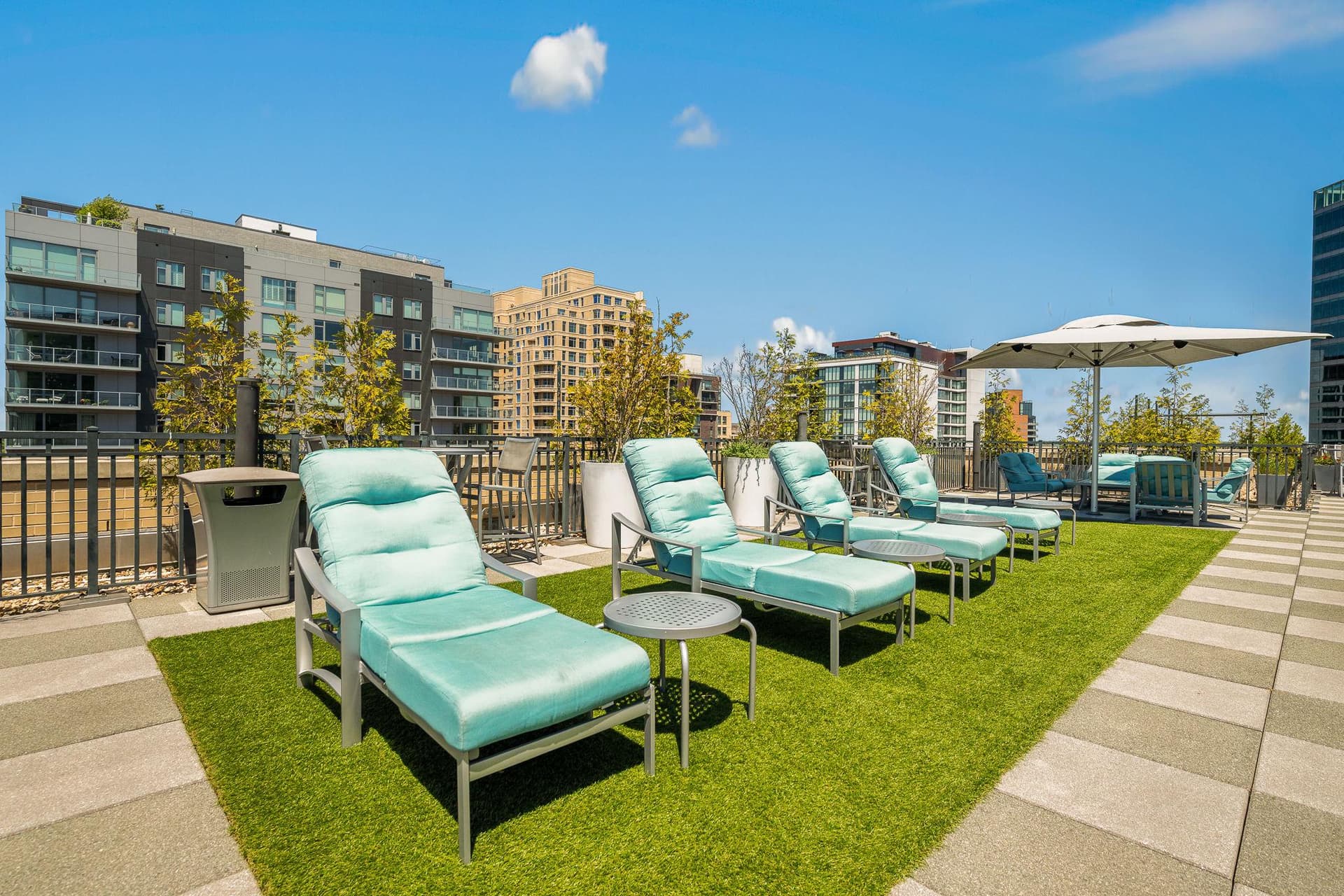 7710 Woodmont Avenue #1011 photo 20