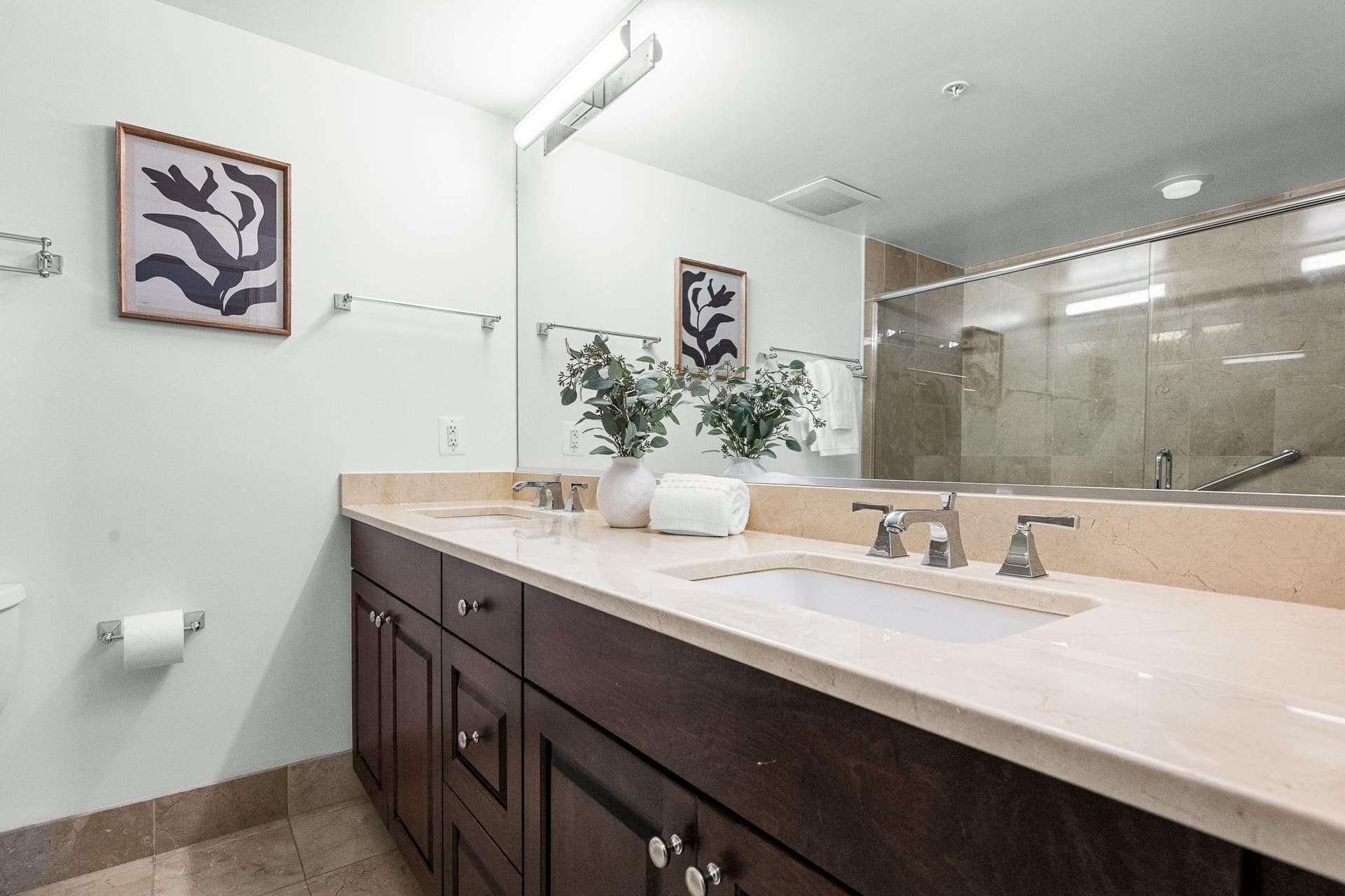 7710 Woodmont Avenue #1011 photo 41