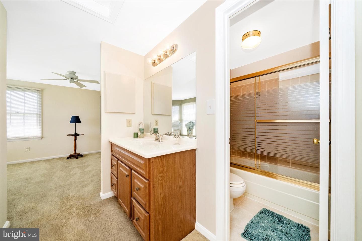 20200 Ravensdale Court photo 12