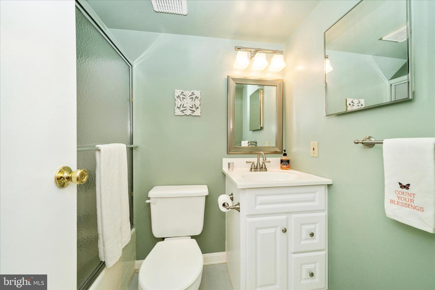 20200 Ravensdale Court photo 30
