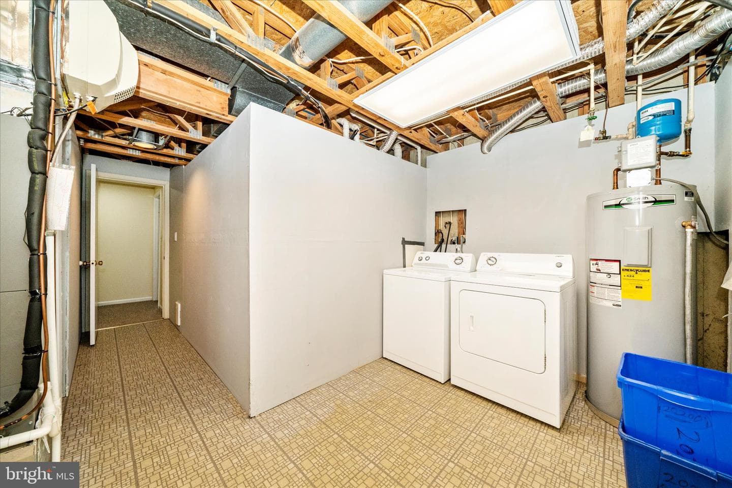20200 Ravensdale Court photo 31
