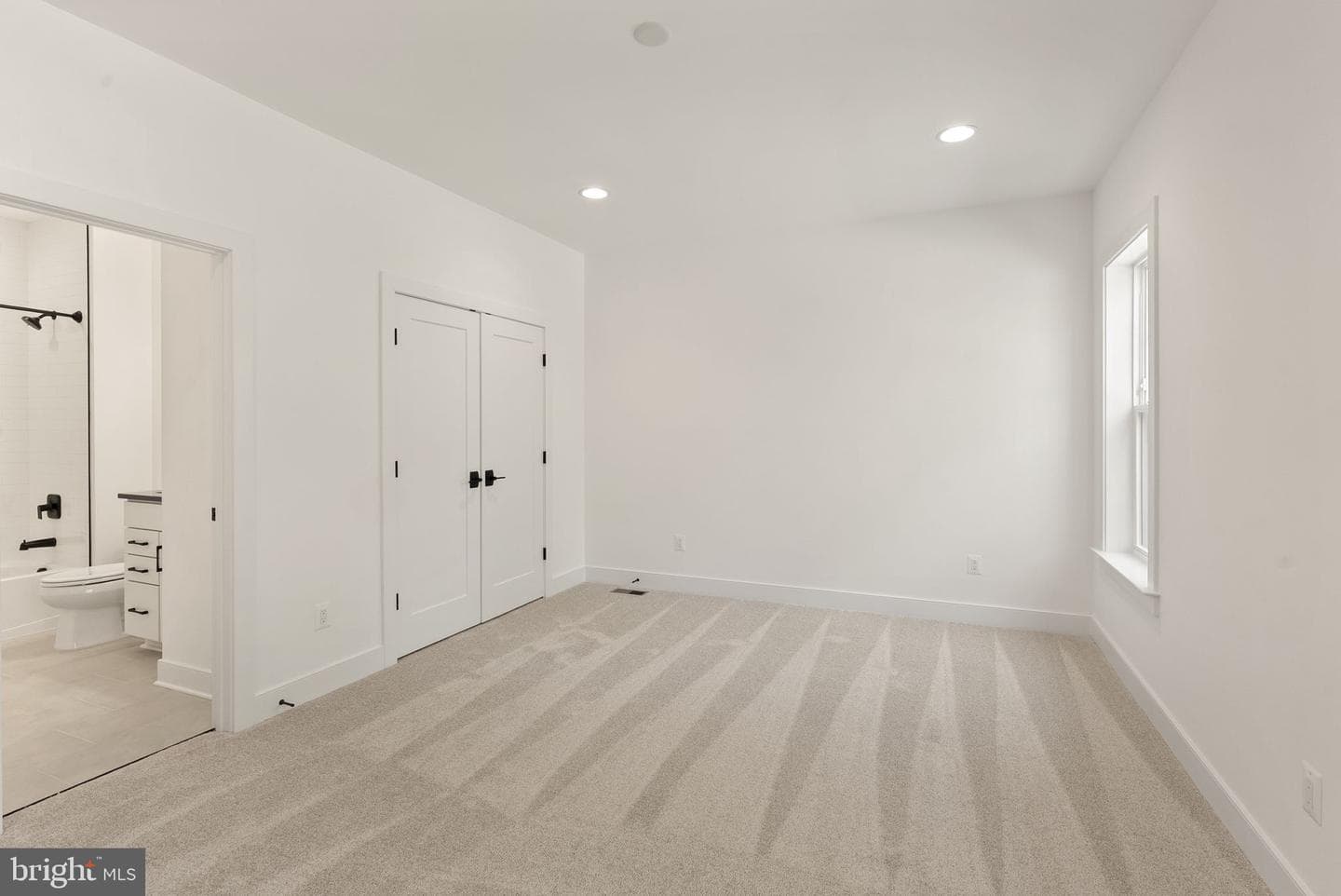 7215 Barnett Road photo 28