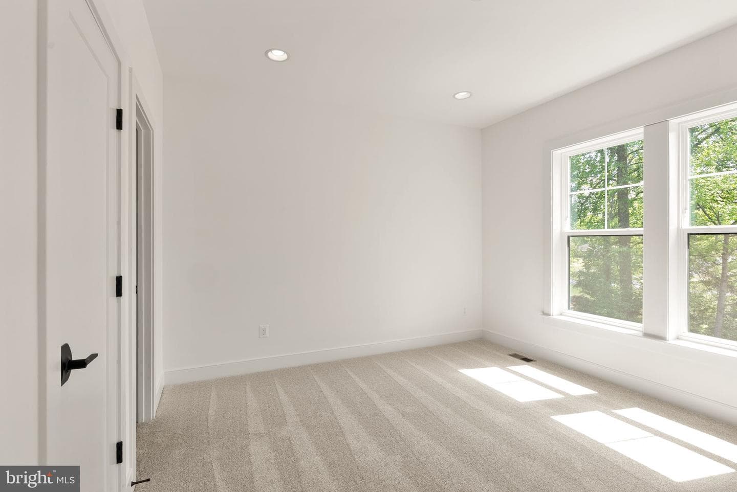 7215 Barnett Road photo 31