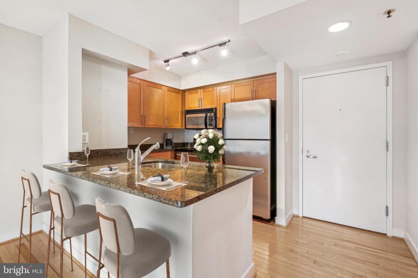 7500 Woodmont Avenue #s512 photo 7