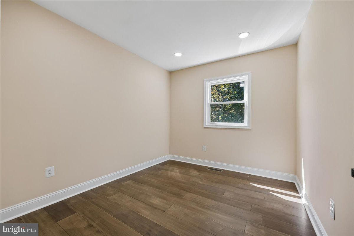 24321 Log House Road photo 30