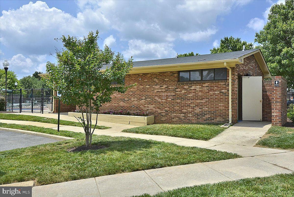 639 Coral Reef Drive photo 44