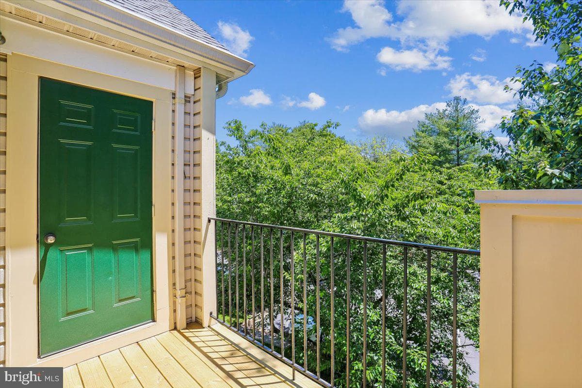 15302 Diamond Cove Terrace #12-3 photo 8