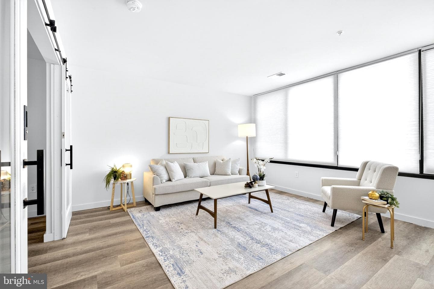 700 Roeder Road #105 photo 7