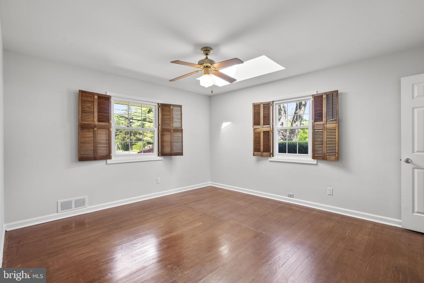 9807 Merwood Lane photo 24